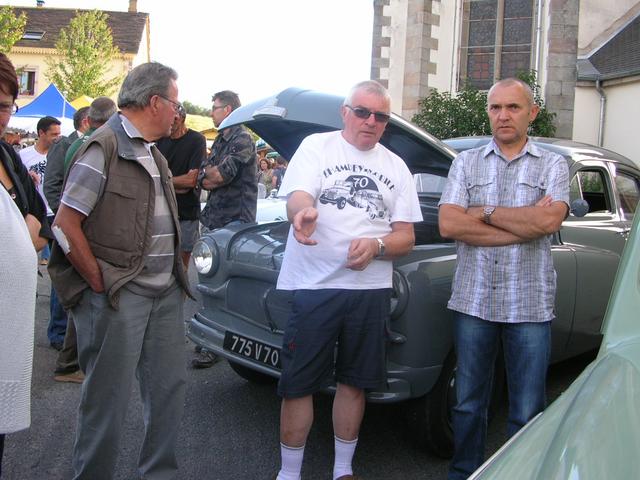 marche d ete voitures anciennes 052