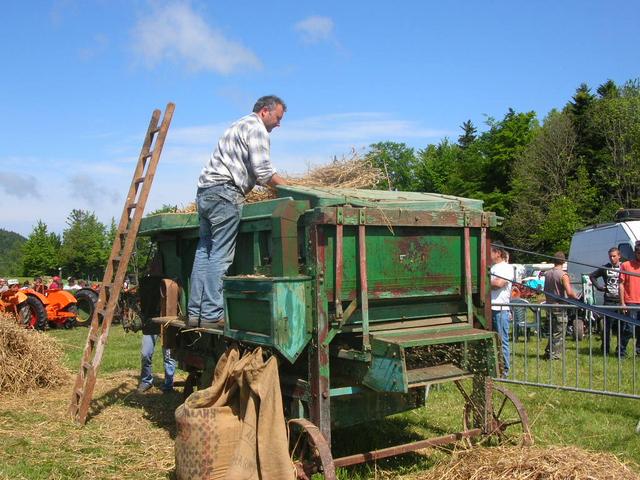 Vieux materiel dimanche 2012 010