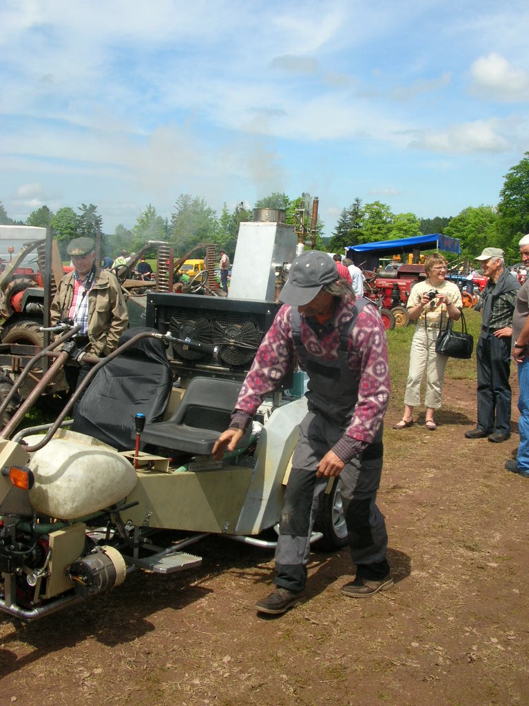 Vieux materiel dimanche 2012 048