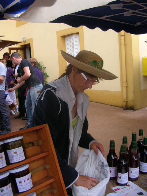 Marche d ete Chapeau chello vannerie 018