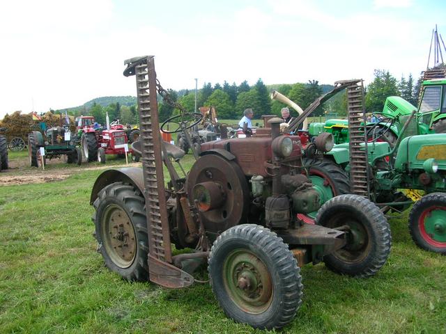 Vieux materiel agricole Samedi 086