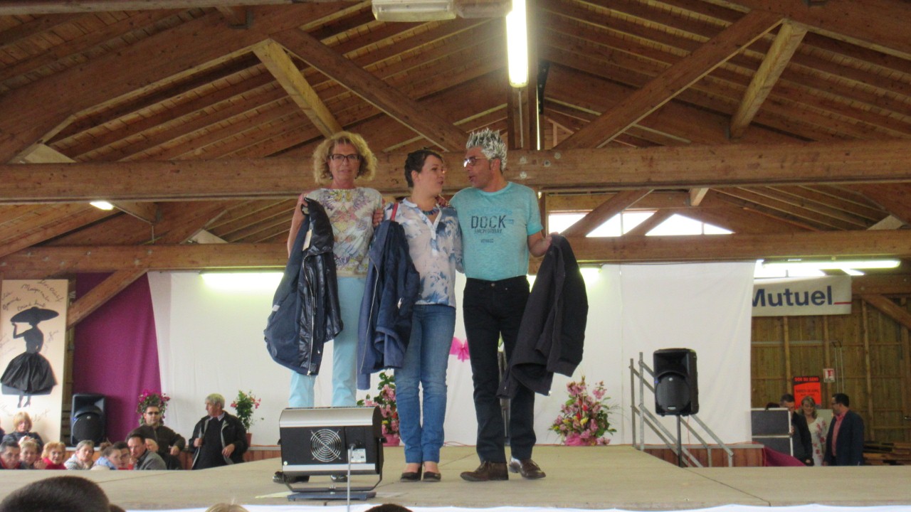Salon AM 2016 045 (Personnalisé)