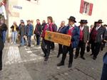 patois defile dans la rue (48)