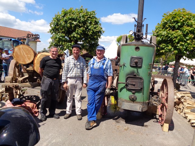 Vieux moteurs dimanche 2025 (31) (Small)