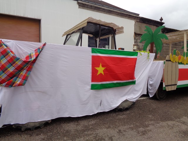 Defile Foire aux andouilles (26) (Small)