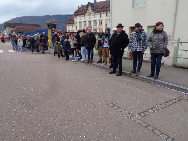 Defile Foire aux andouilles (78) (Small)